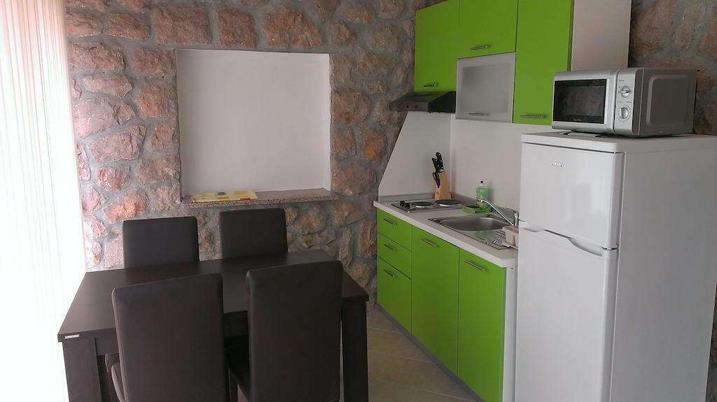 Apartments Hana Starigrad Paklenica Rum bild
